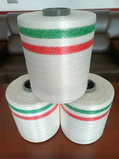 HDPE Bale Net Wrap صافي غلاف القش الزراعي المثبت بالأشعة فوق البنفسجية لأعلاف المزرعة